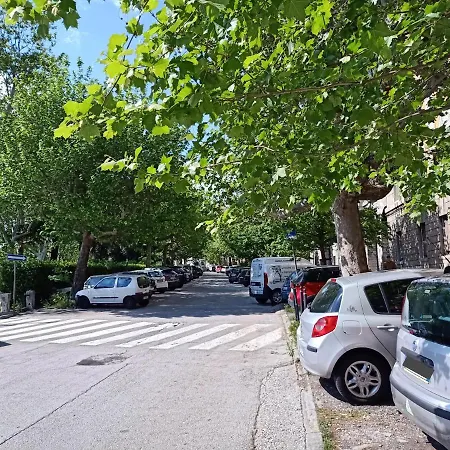 Noemi Miramar Trieste