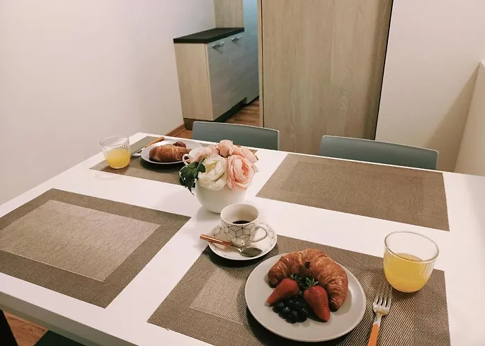 Noemi Miramar Apartment